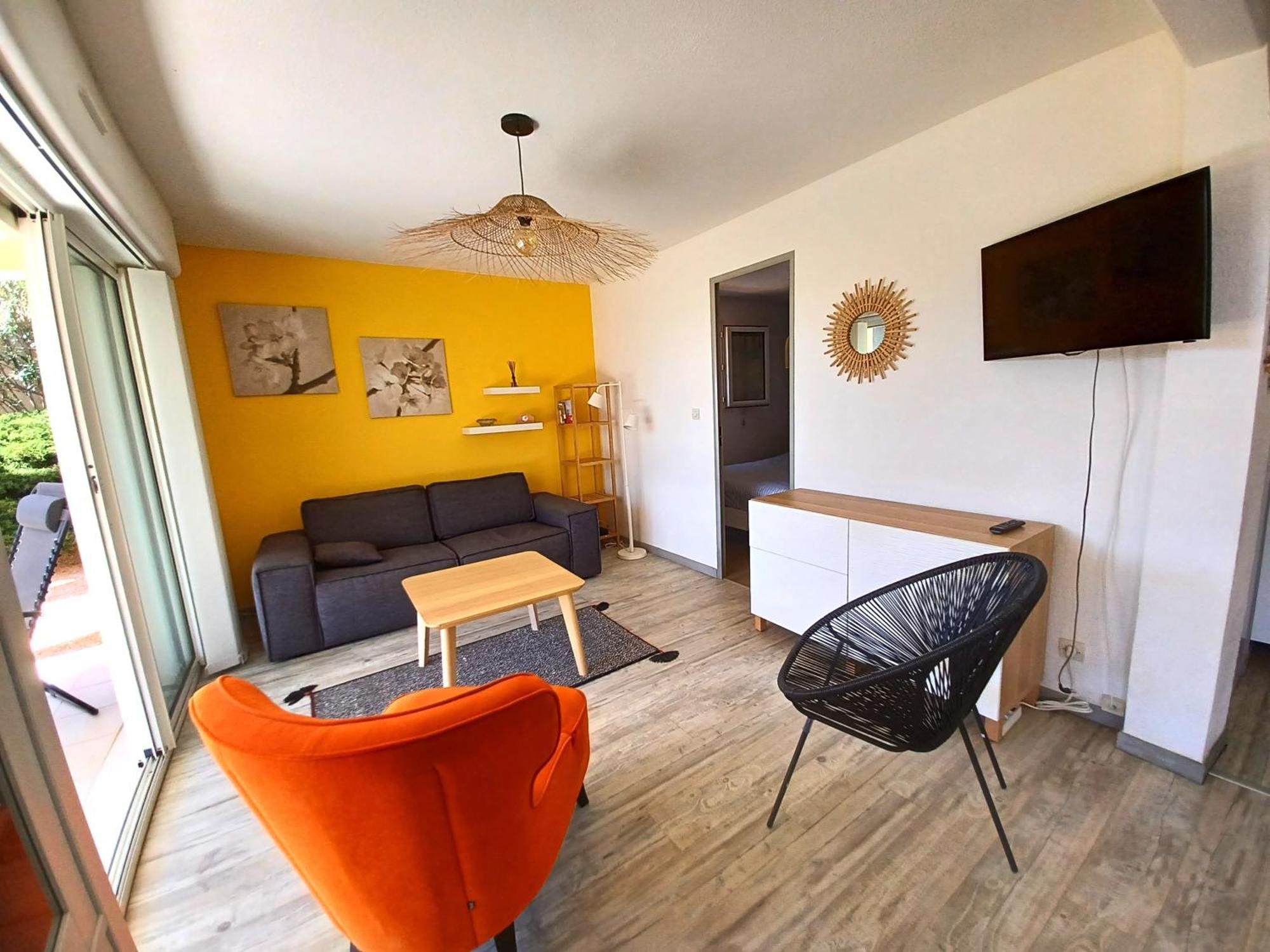 Plain-Pied Jardin 6 Personnes Clim Vue Mer Parking Wifi Terrasse Piscine Dans La Residence Saint-Pierre-la-Mer  Exterior photo